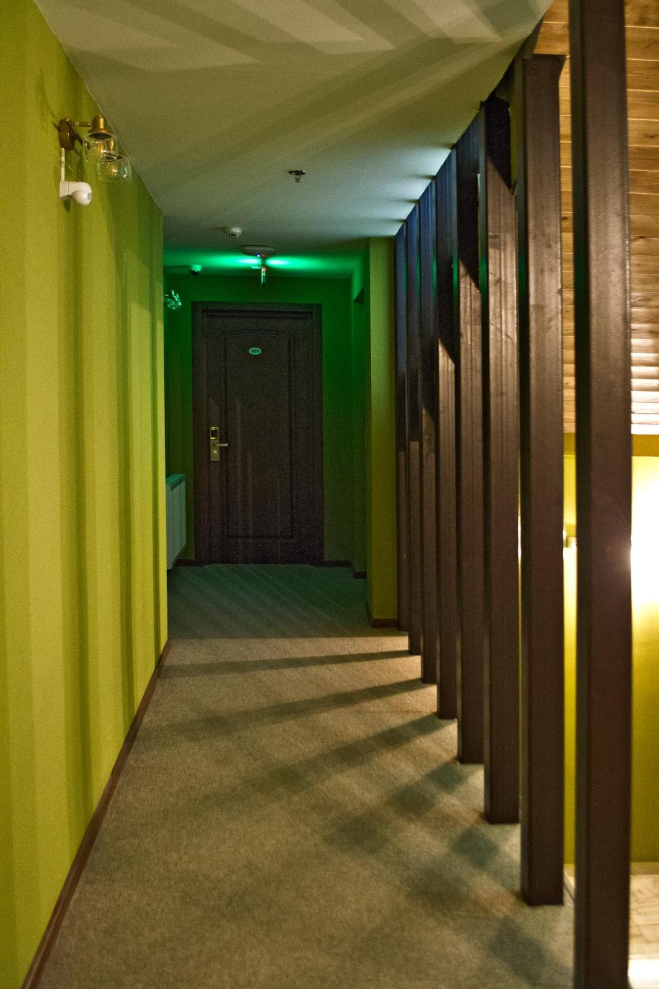 Green Inn Hotel Tbilisi Bagian luar foto